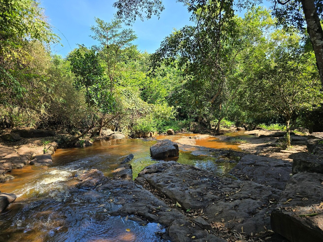 Khao Ito Waterfall景点图片