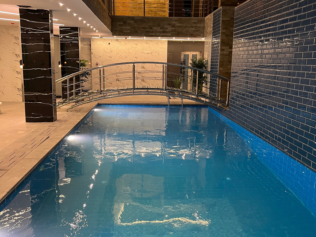 夸特洛瑞莱克斯酒店主图