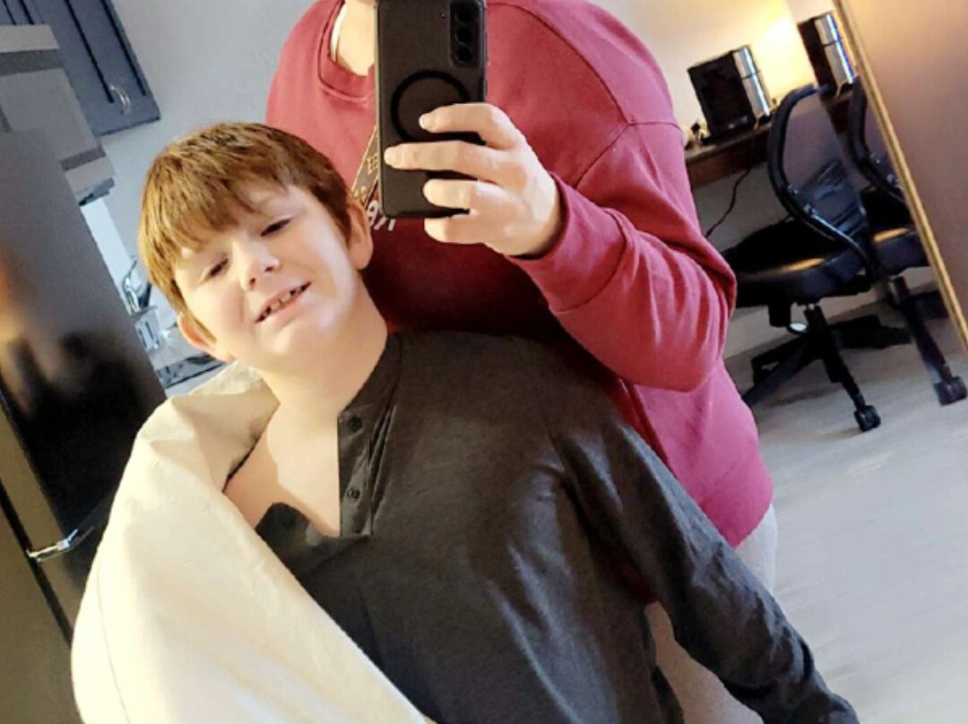 Orangewood Inn & Suites Kansas City Airport主图