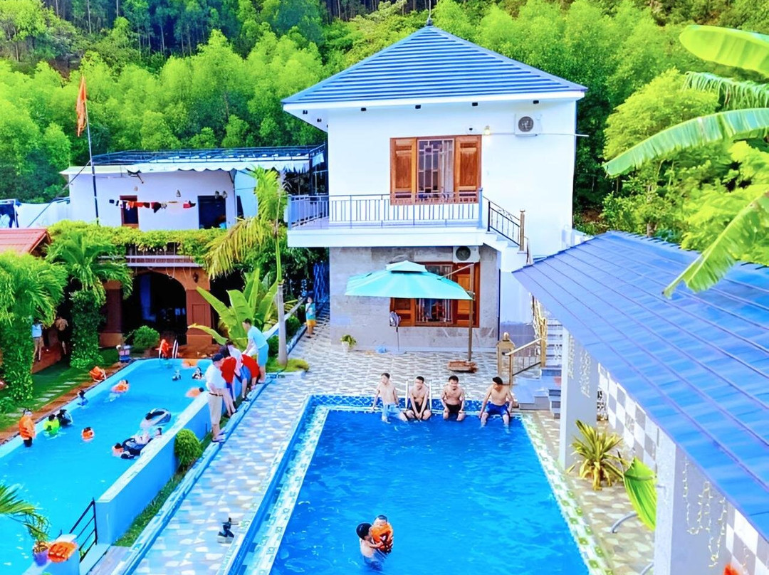 The Hill Villas