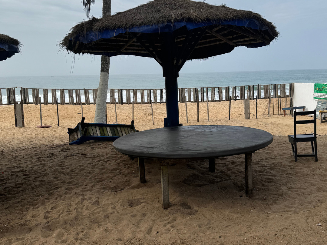 Plage De Grand Bassam景点图片