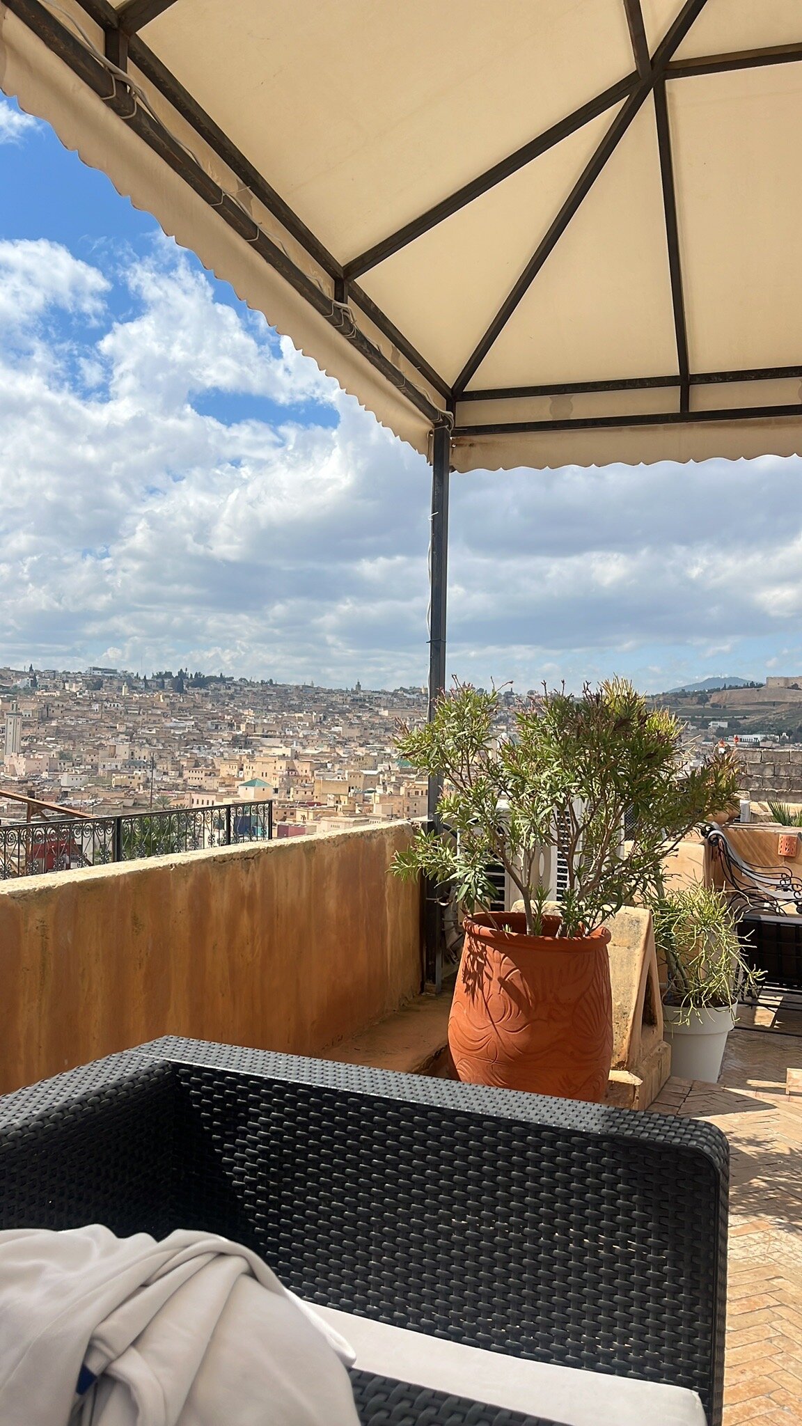 Riad Jamai-官方