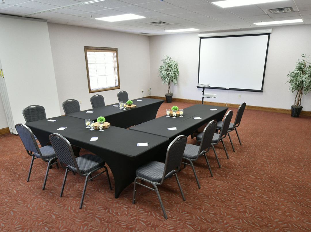 Potawatomi Inn and Cabins主图