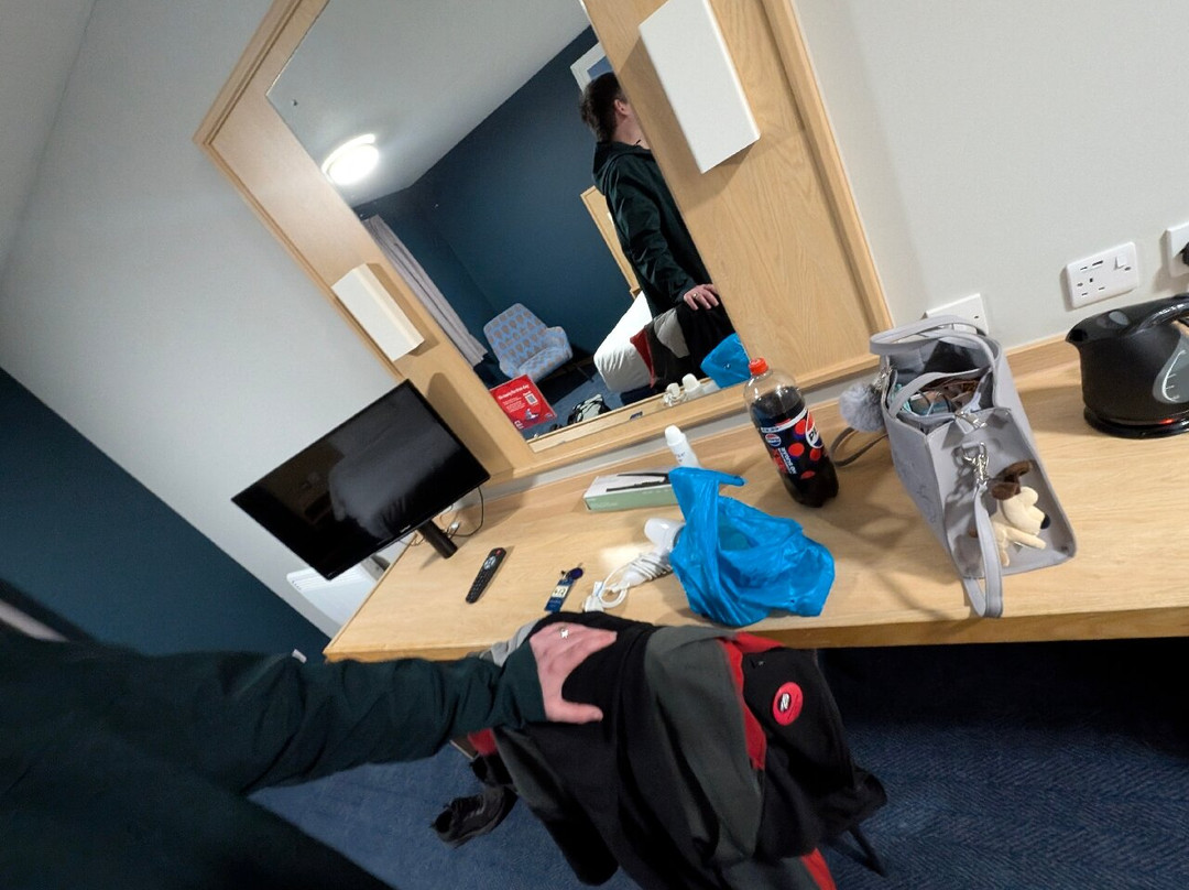 Travelodge Wakefield Woolley Edge M1 Southbound主图