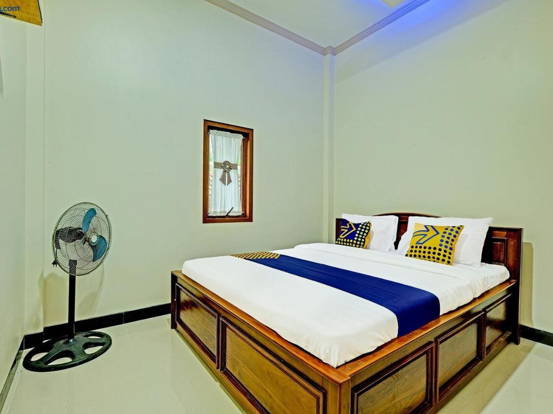 OYO Homes 91095 Desa Wisata Conto