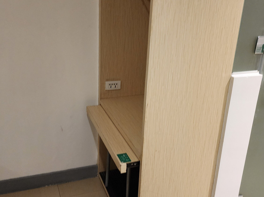 Go Hotels Timog主图