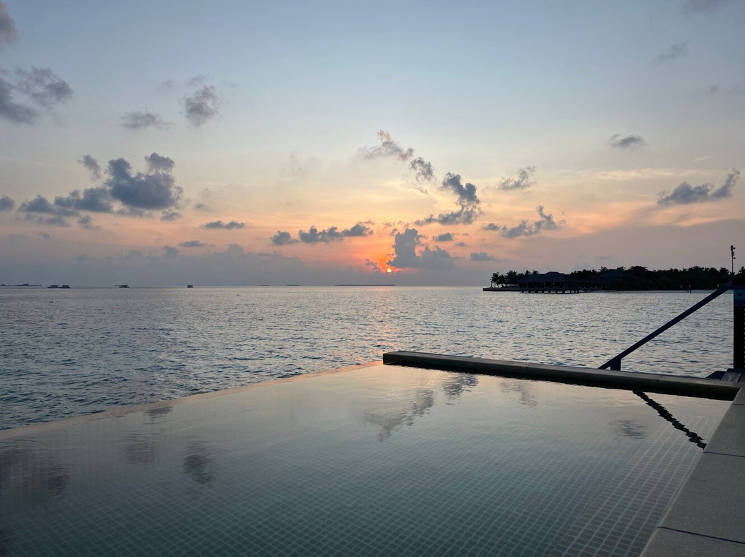 胡拉瓦尔西岛度假村主图