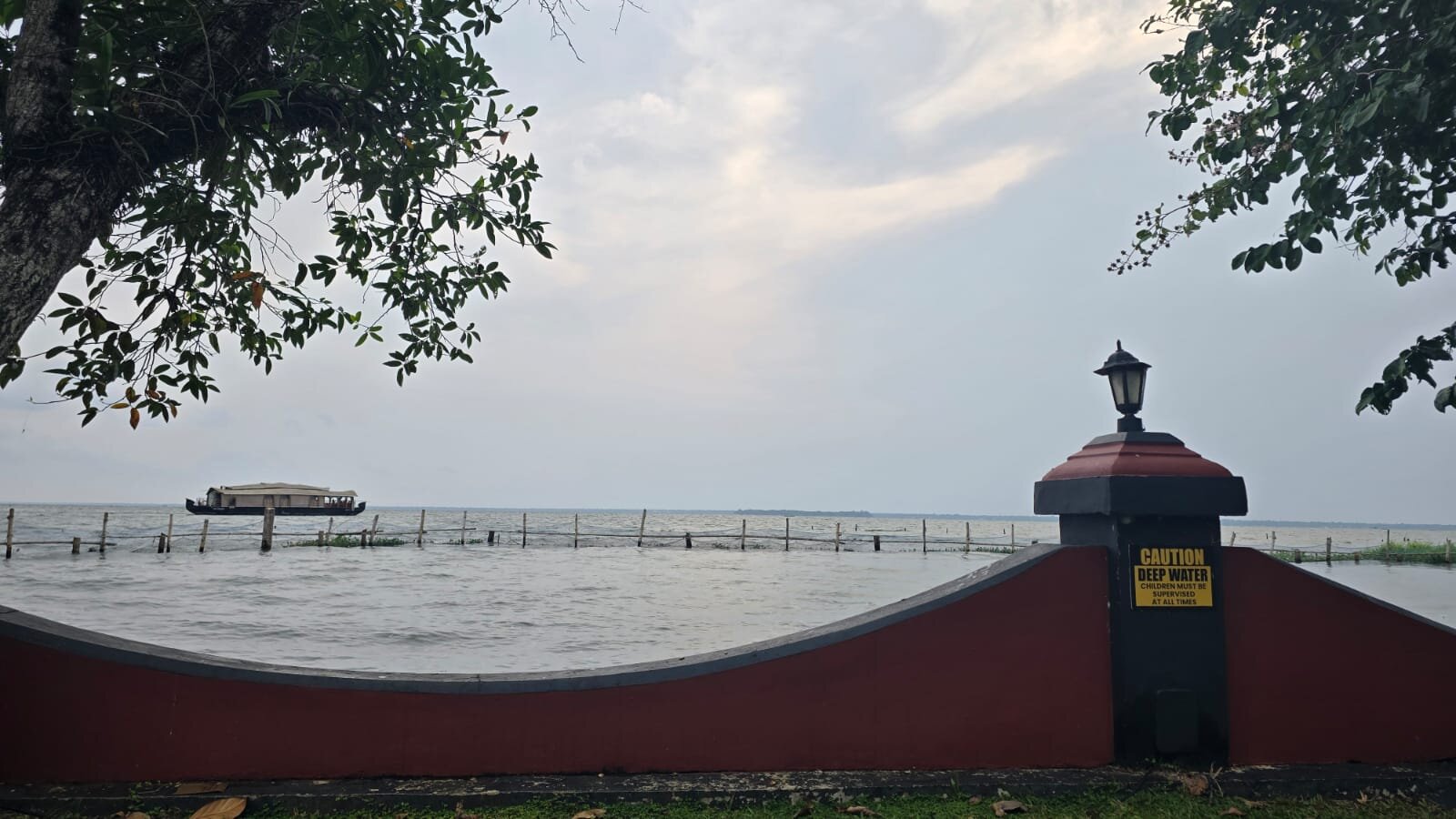 库玛拉孔泰姬陵维万塔酒店-浴室