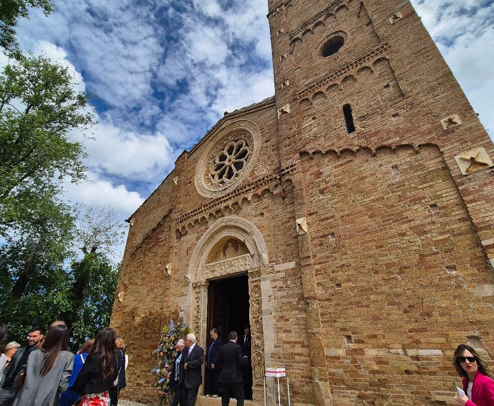 Chiesa di Santa Maria Maggiore-Pianella必去景点