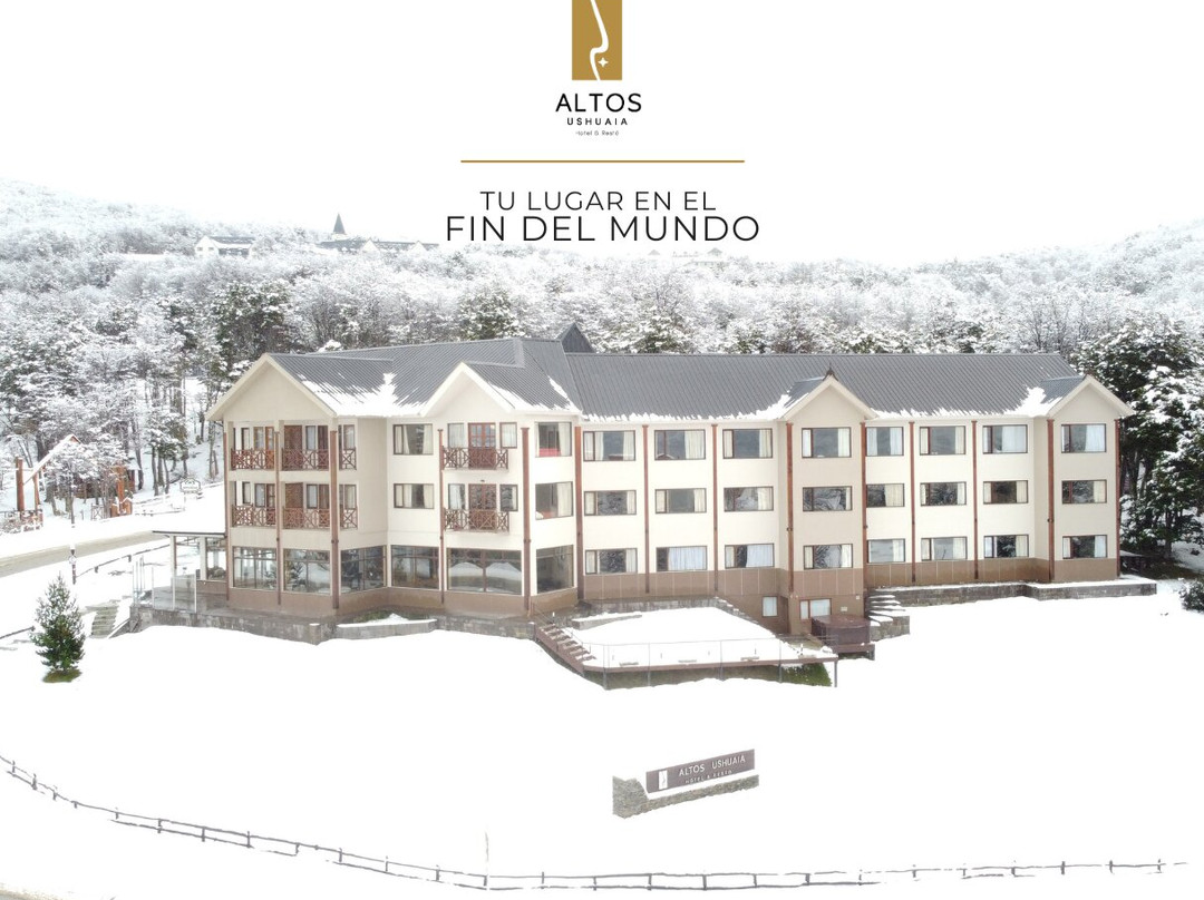 Altos Ushuaia Hotel & Resto