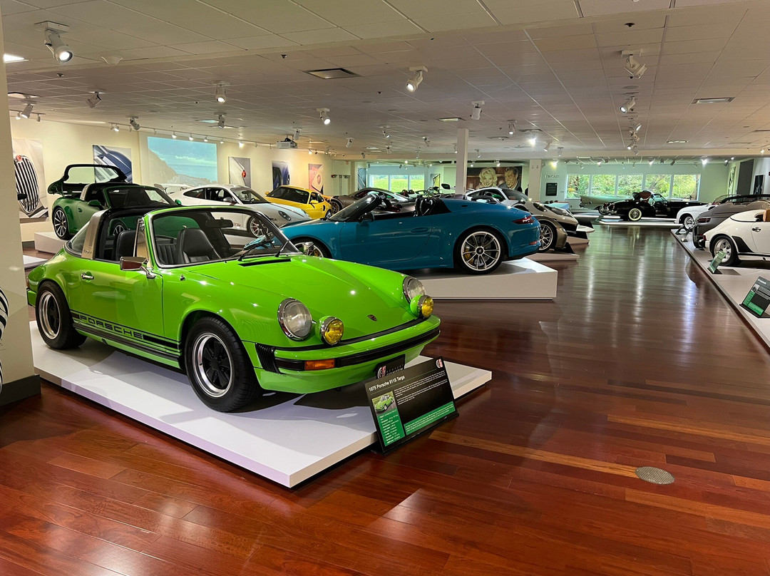 Newport Car Museum-Portsmouth必去景点