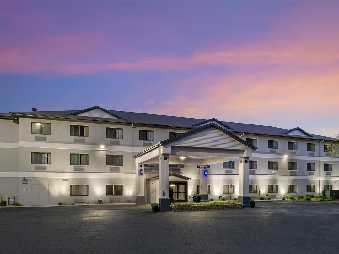 Avoca酒店住宿-Best Western Port Huron Blue Water Bridge