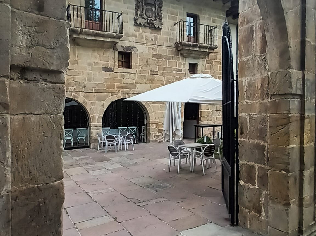 Palacio de Arce主图