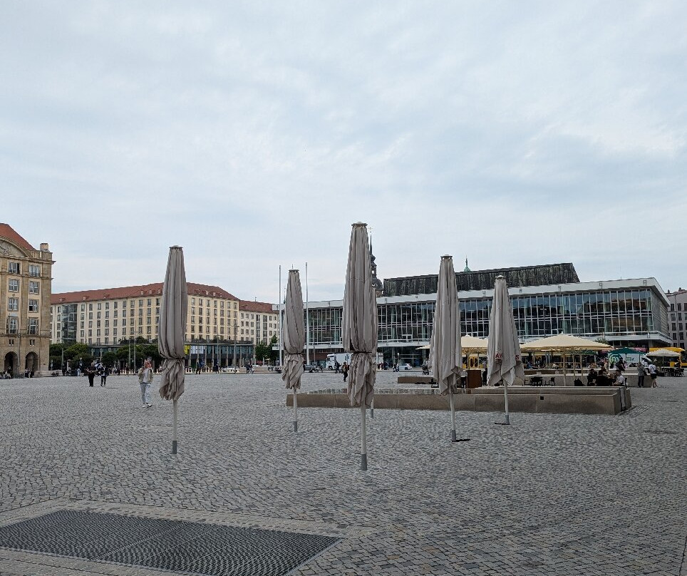 Old Market Square (Altmarkt)-德累斯顿必去景点