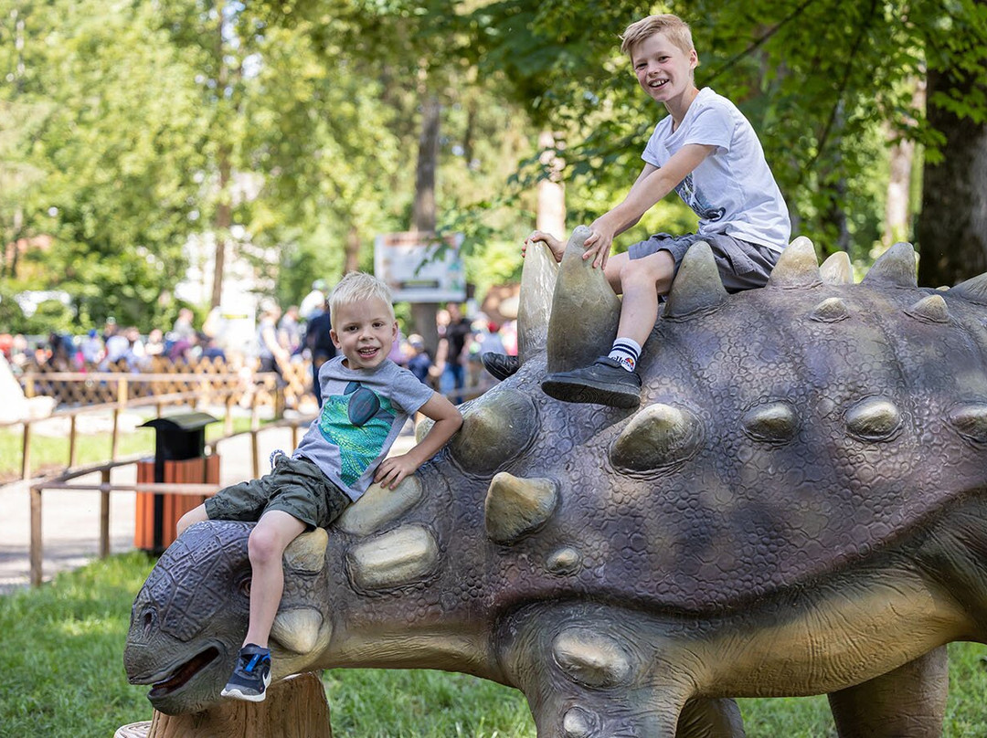 Dinoland-Kirchdorf am Inn必去景点