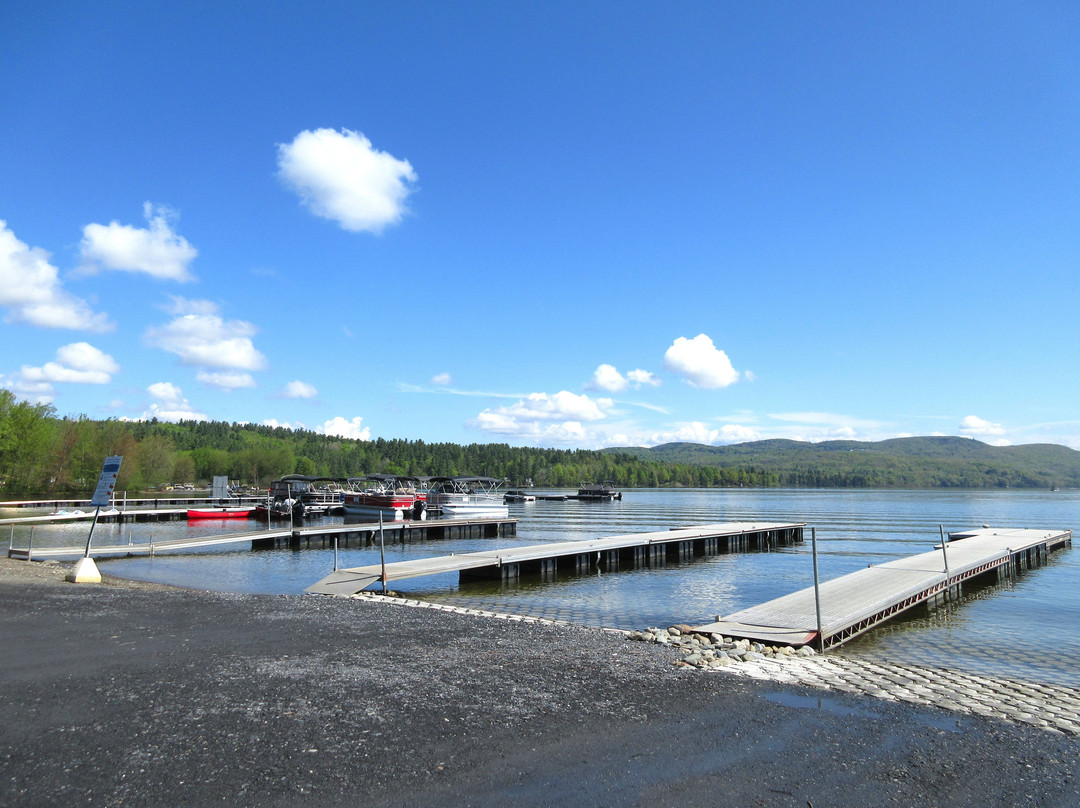 Plage Massawippi-Ayer's Cliff必去景点