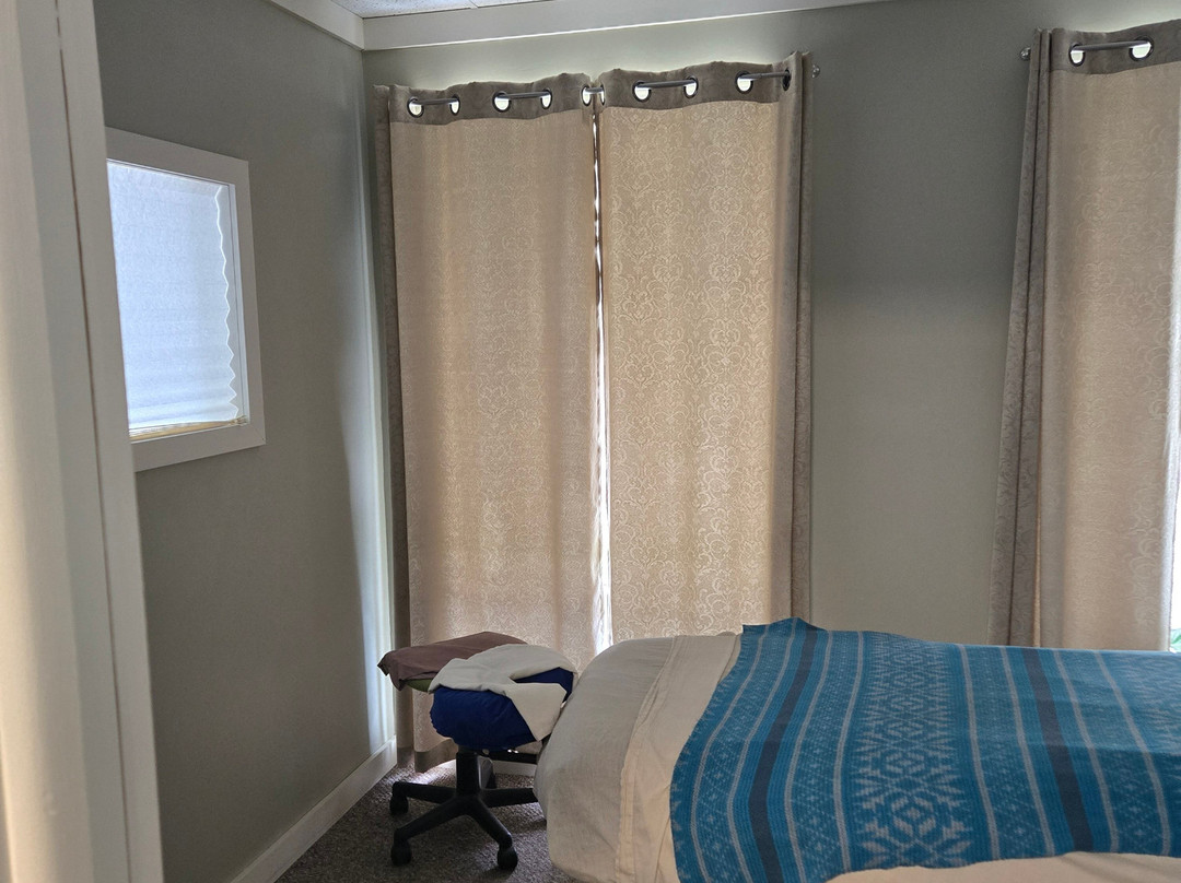 Tiny Hands Massage-Stockton必去景点