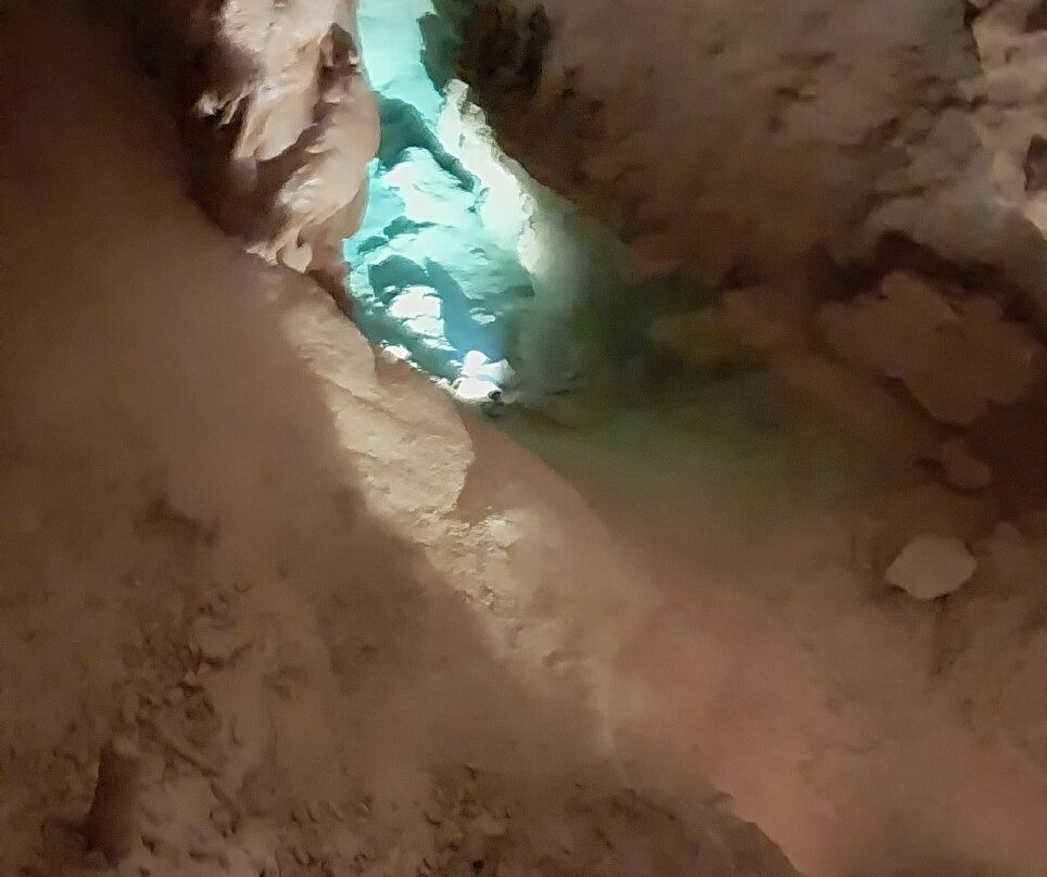 Grotte de Dargilan-Meyrueis必去景点