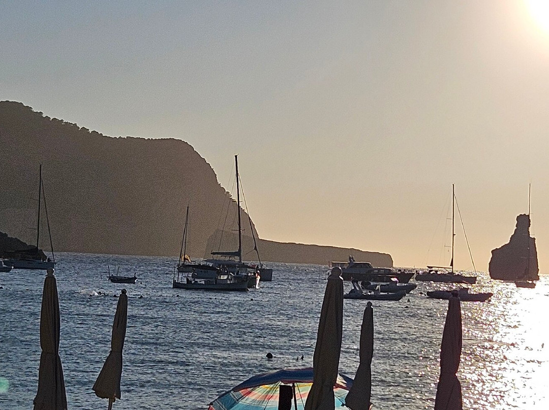 Cala Benirrás-Sant Joan de Labritja必去景点