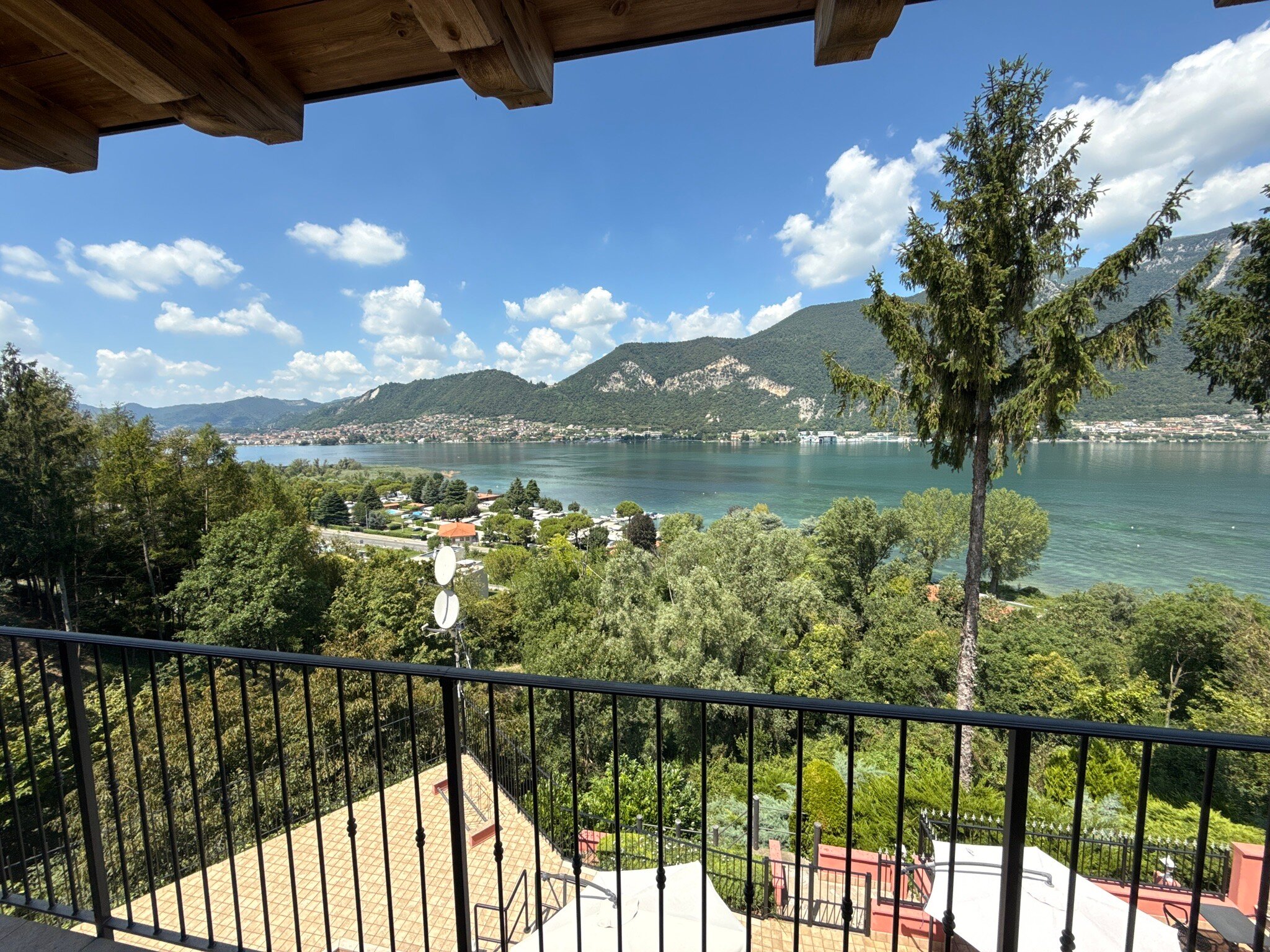 Empire Resort Hotel-官方