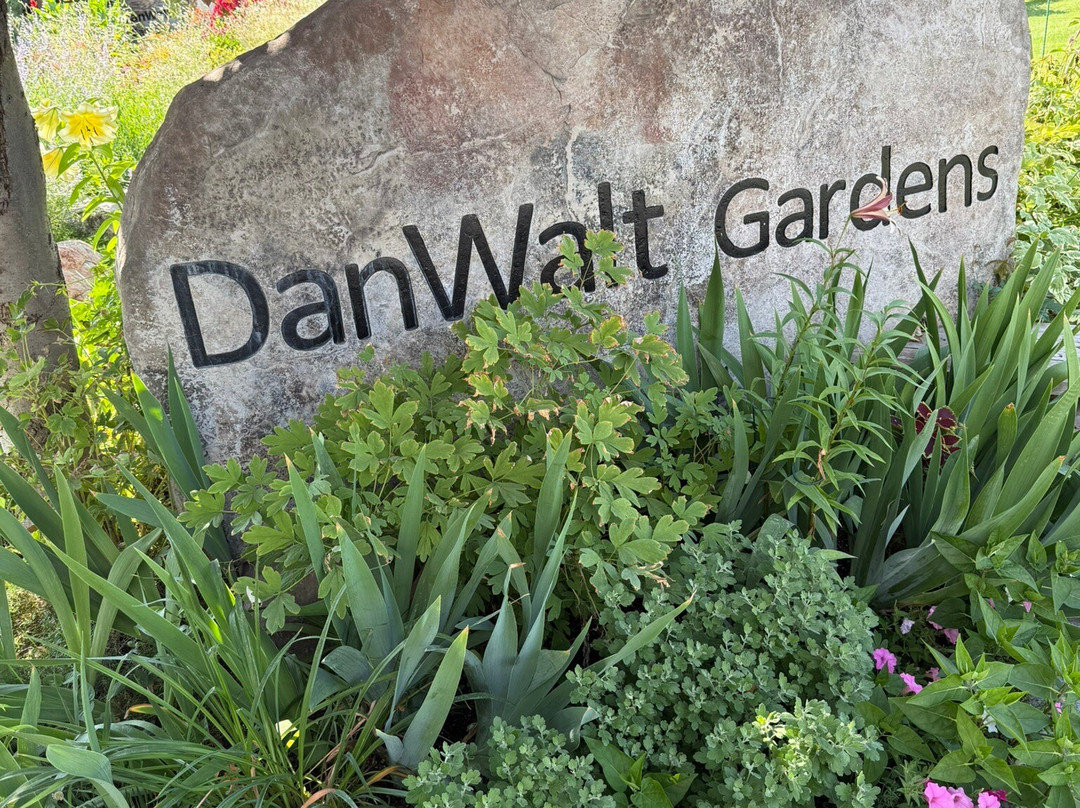 DanWalt Gardens-比灵斯必去景点