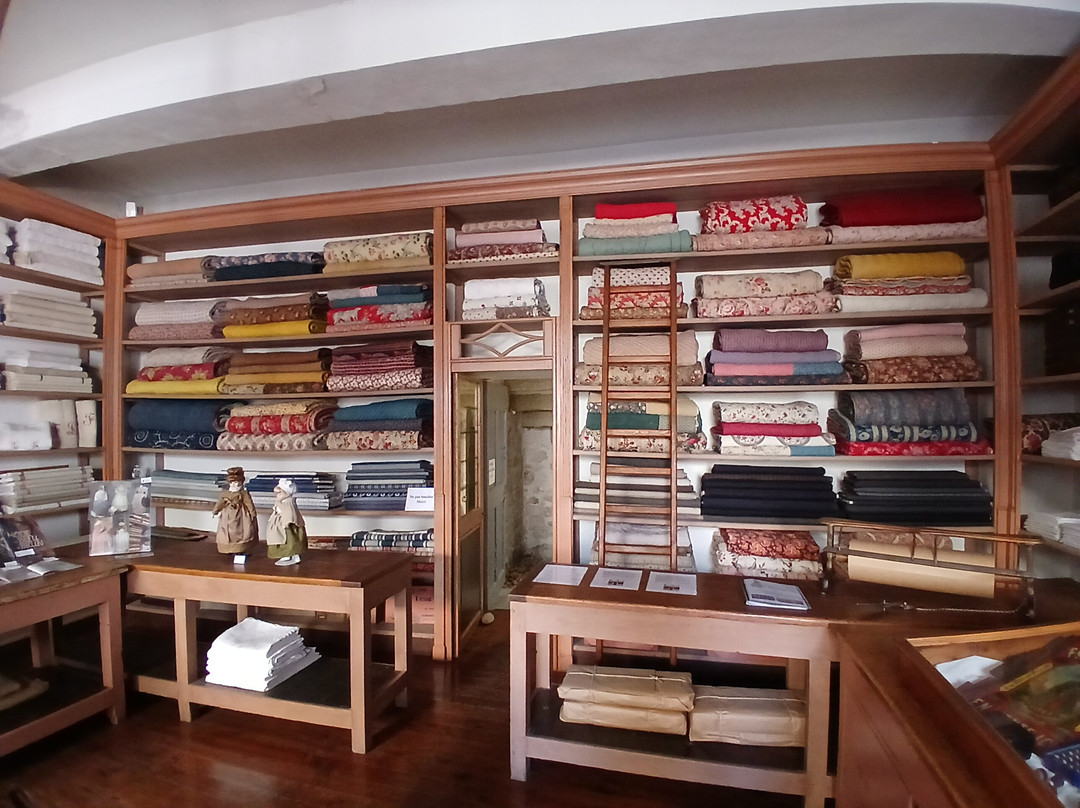 Conservatoire du Costume Comtadin-Pernes-les-Fontaines必去景点