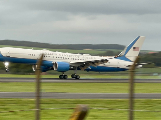 Prestwick Airport Spotter's Mound-Prestwick必去景点
