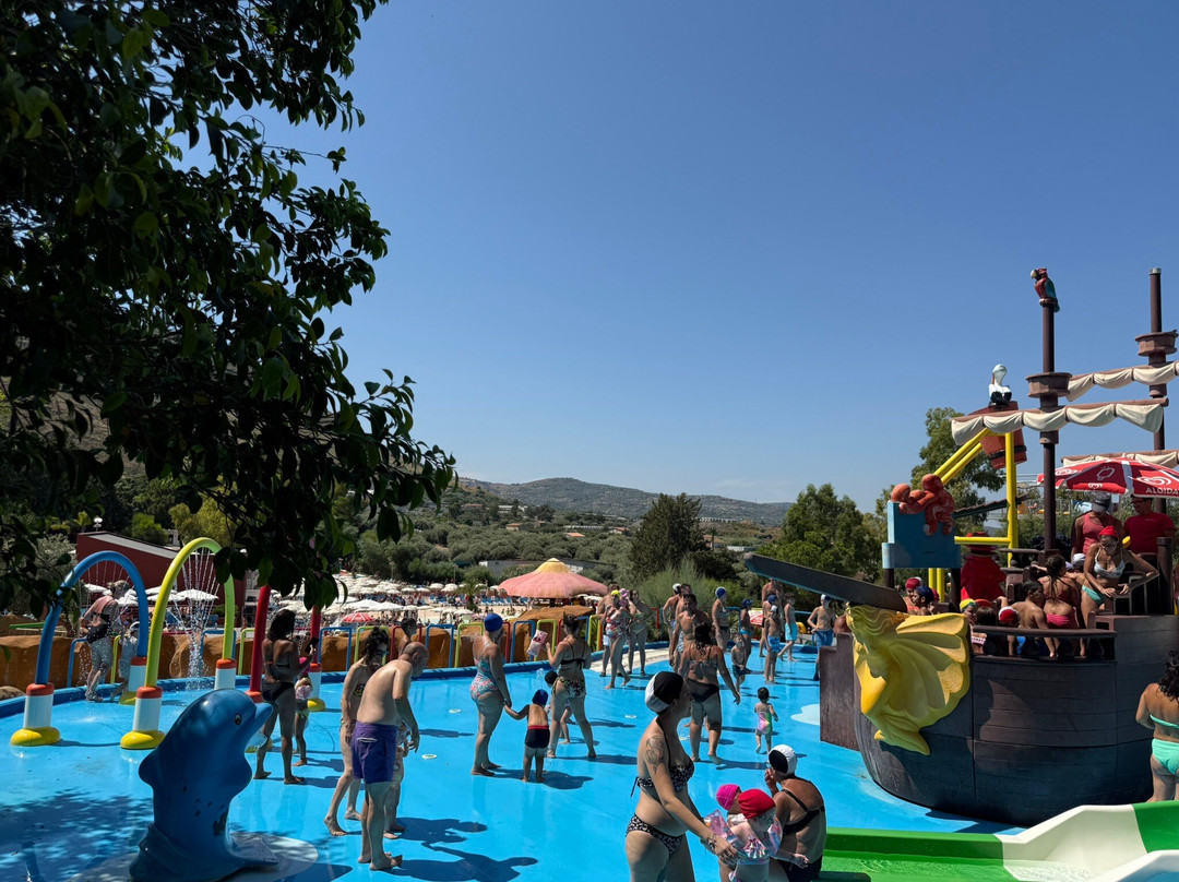 Acqua Verde-切法卢必去景点