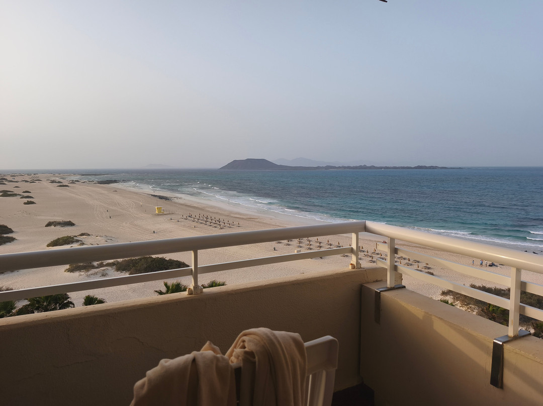 利乌皇宫三岛酒店主图