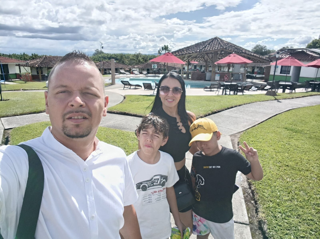 Hotel Campestre Montecarlo主图