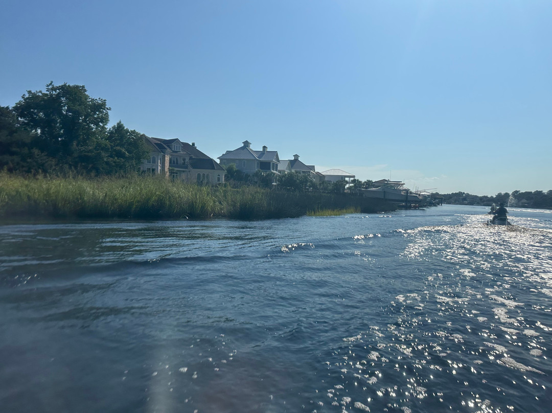 Action Water Sportz-美特尔海滩必去景点