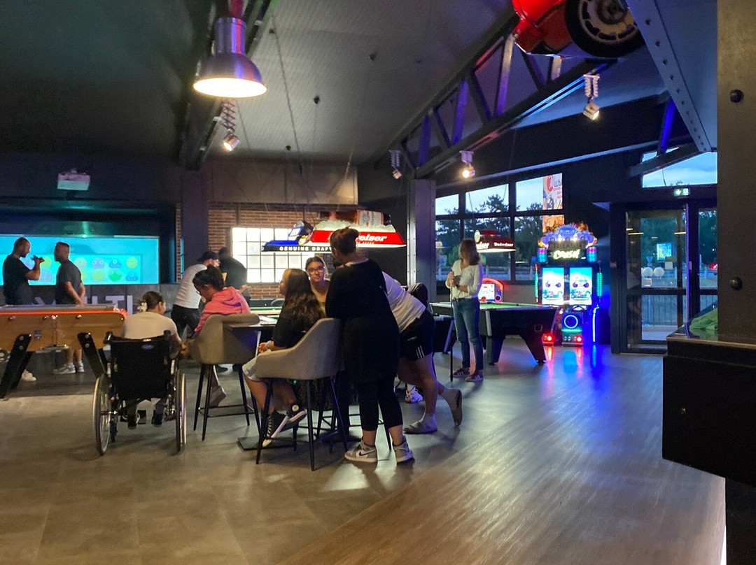 Mustang Bowling de Montlucon-蒙吕松必去景点