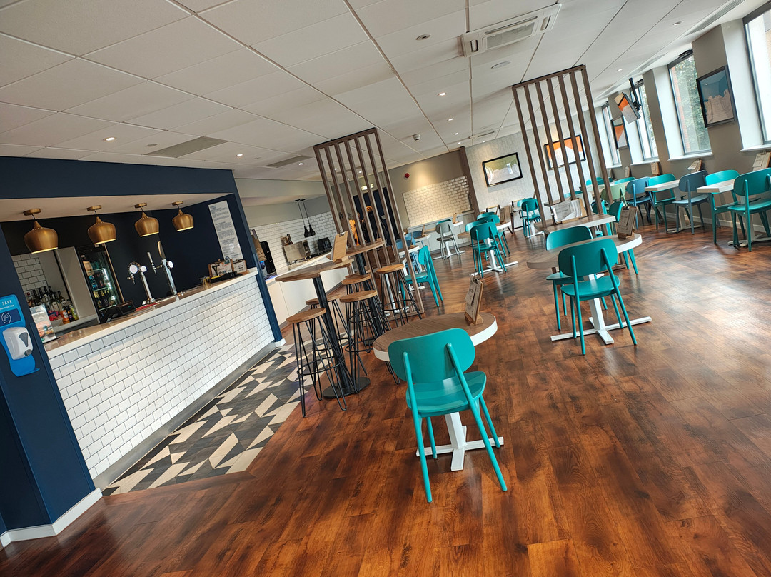 Travelodge Woking Central主图