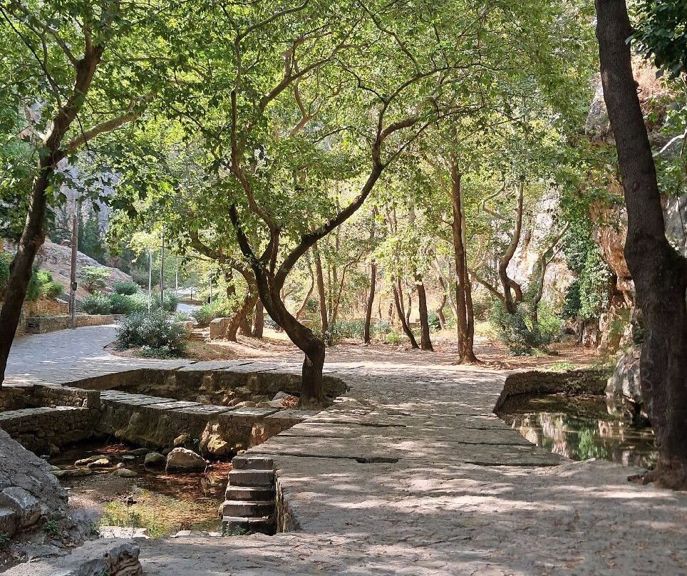 Kryas Livadeia Springs-Livadia必去景点