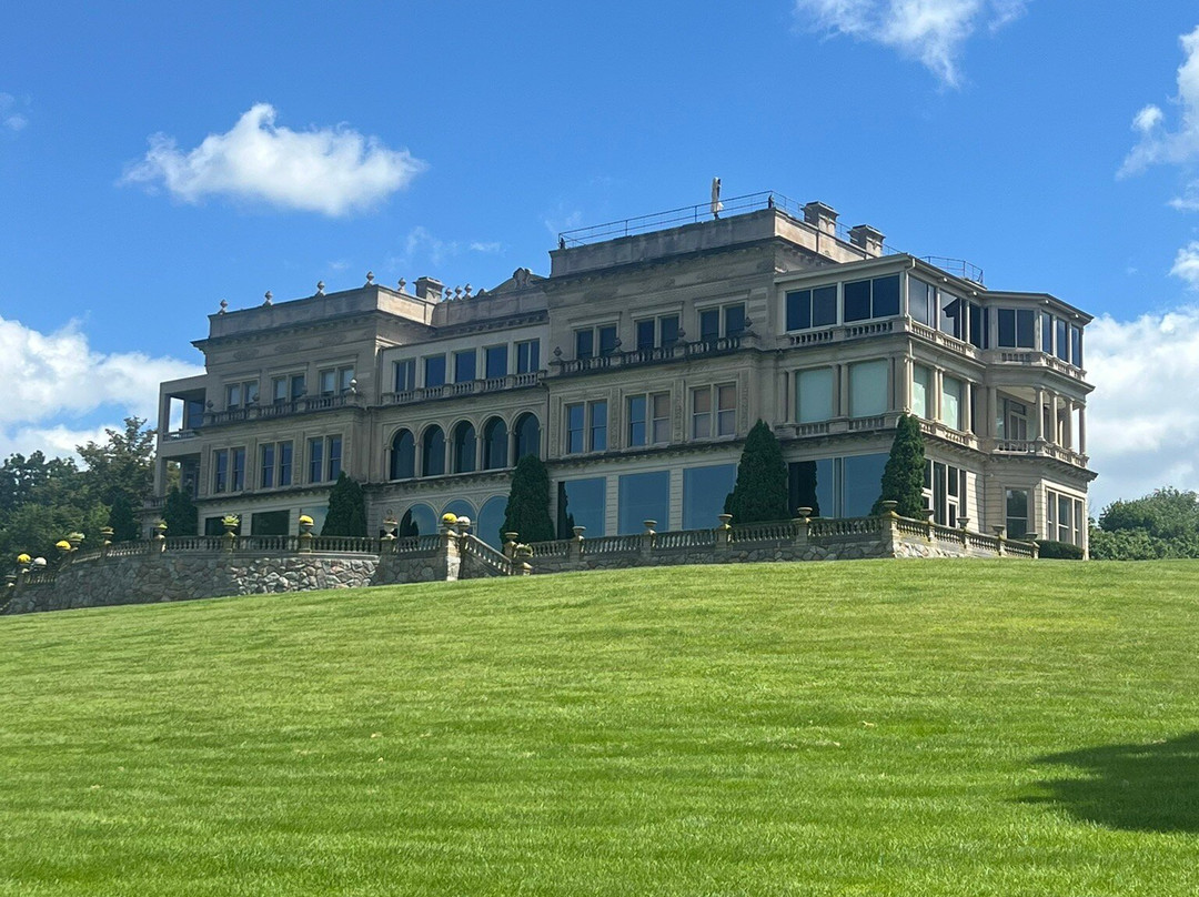 Geneva Lake Shore Path-日内瓦湖必去景点