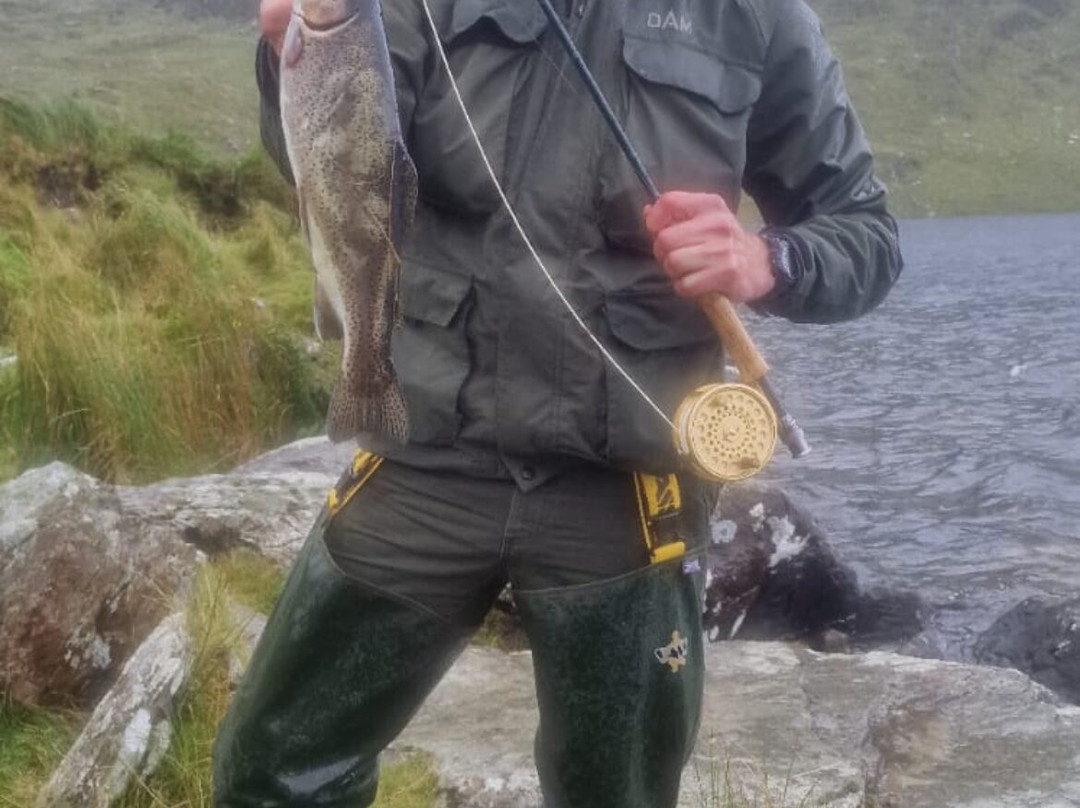 Killarney Fishing Tours-基拉尼必去景点