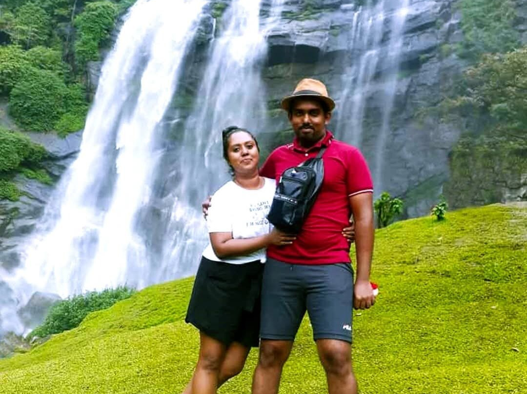 Bomburu Ella Waterfall-奴娃拉伊利雅必去景点