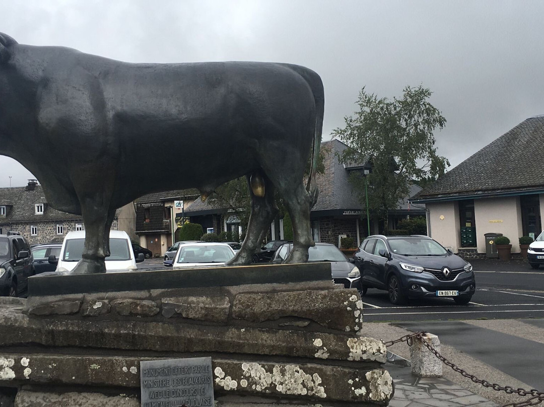 La statue du Taureau-拉奇欧勒必去景点