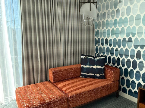 埃姆斯韦尔酒店主图