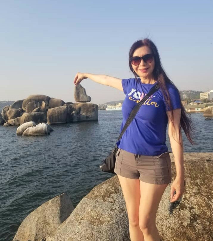 Bismarck Rock-姆万扎必去景点