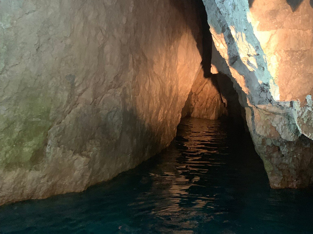 Mario's Cruises Zakynthos-瓦西里科斯必去景点