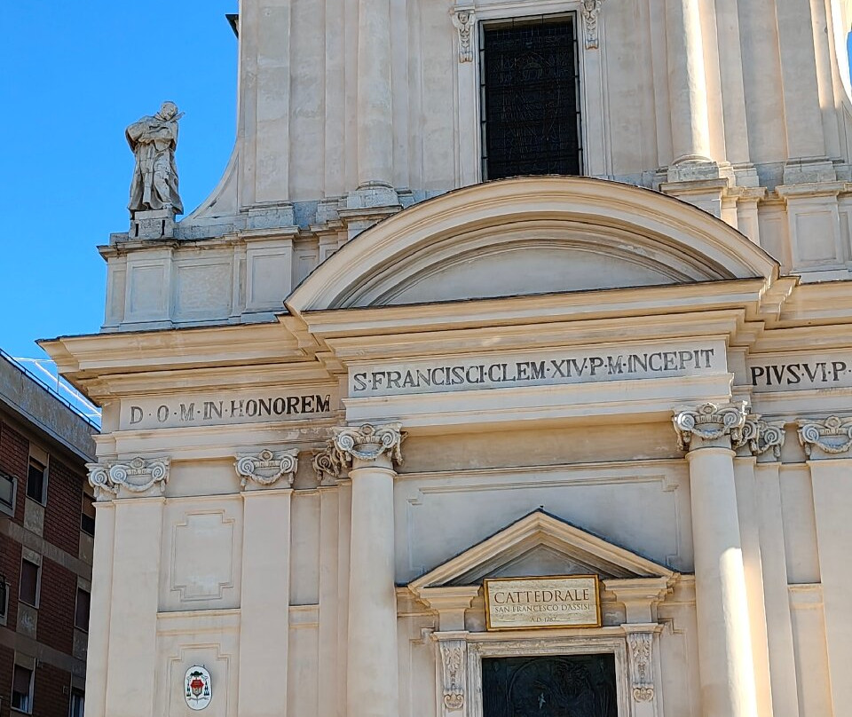 Cattedrale Di San Francesco-奇维塔韦基亚必去景点