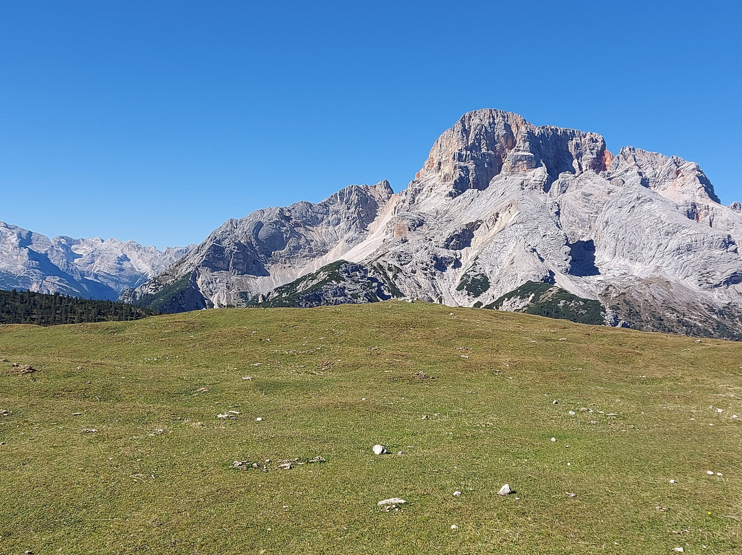 Prato Piazza Mountain-Braies必去景点