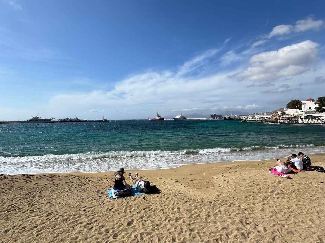 Old Port Beach-米克诺斯镇必去景点