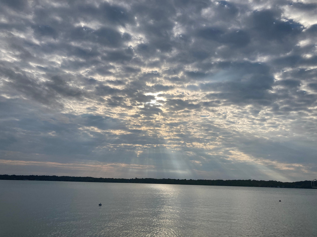 Torch Lake Bed & Breakfast主图