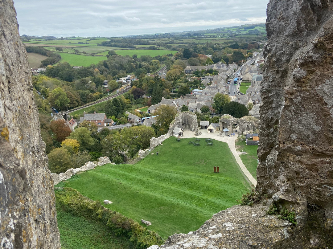 Corfe Castle-Corfe Castle必去景点