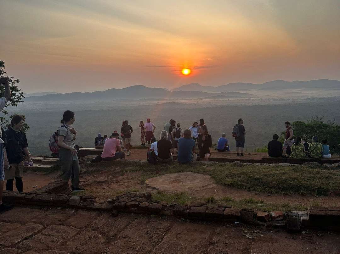 Sri Lankan Safest Driver-Padukka必去景点