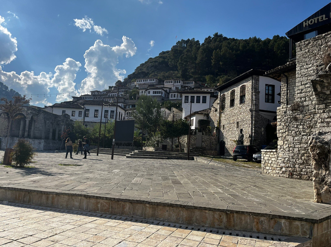 Quarter Of Gorica-培拉特必去景点
