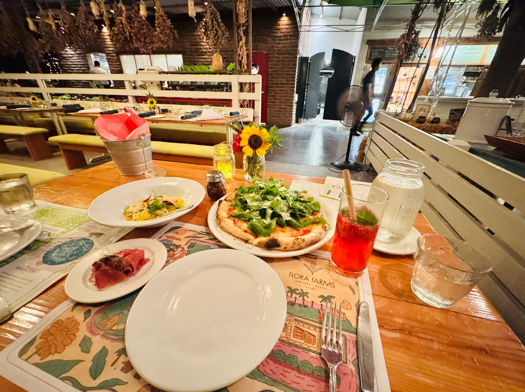 Flora Farms-洛斯卡布斯必去景点