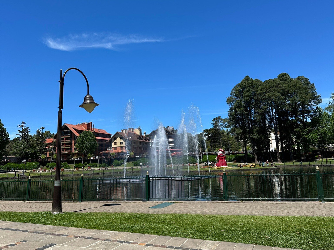 Lago Joaquina Rita Bier-格拉玛多必去景点